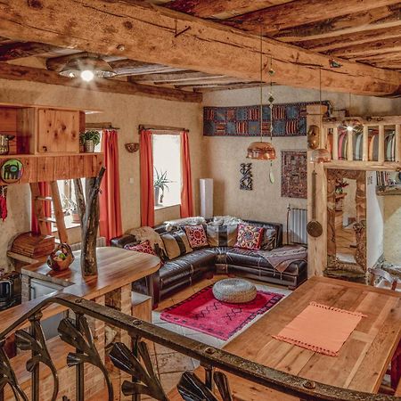 The Dragon Barn - Studio Ascou Esterno foto