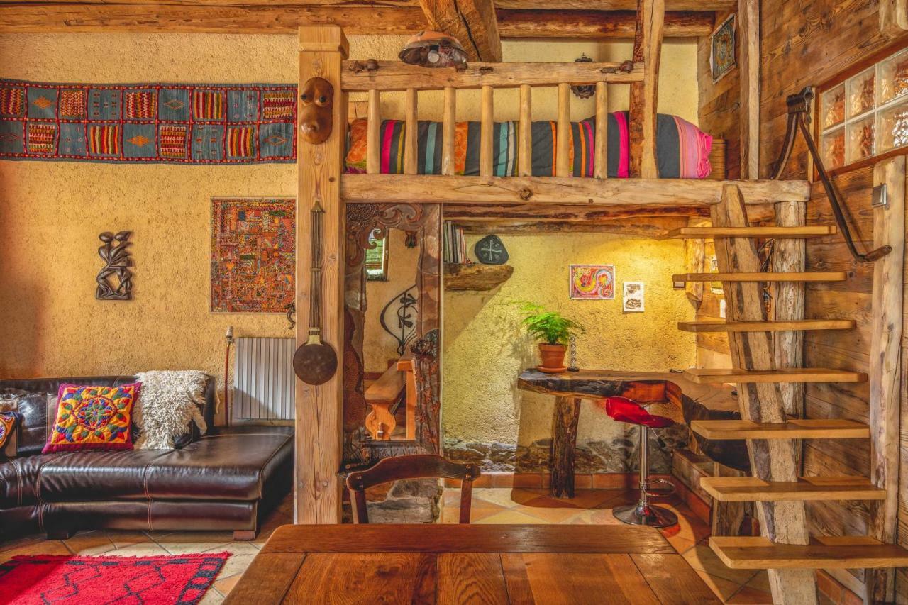 The Dragon Barn - Studio Ascou Esterno foto