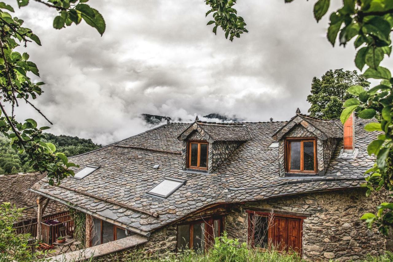The Dragon Barn - Studio Ascou Esterno foto