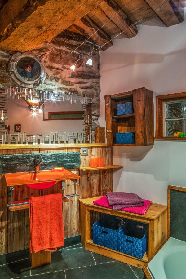 The Dragon Barn - Studio Ascou Esterno foto